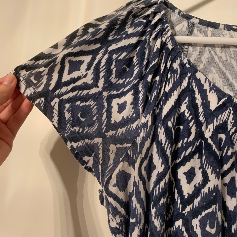 Blue & White Tribal Blouse - Picture 3 of 8